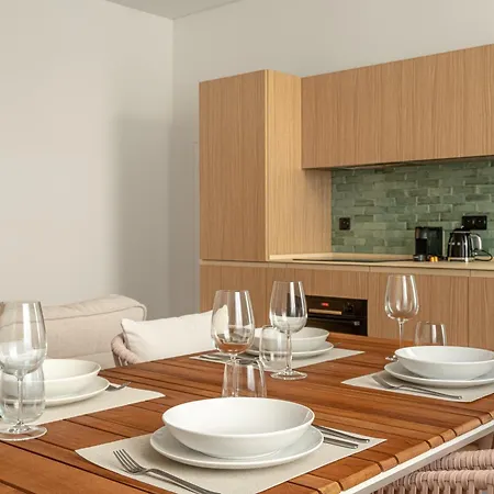 Cozy Near In Apartment *